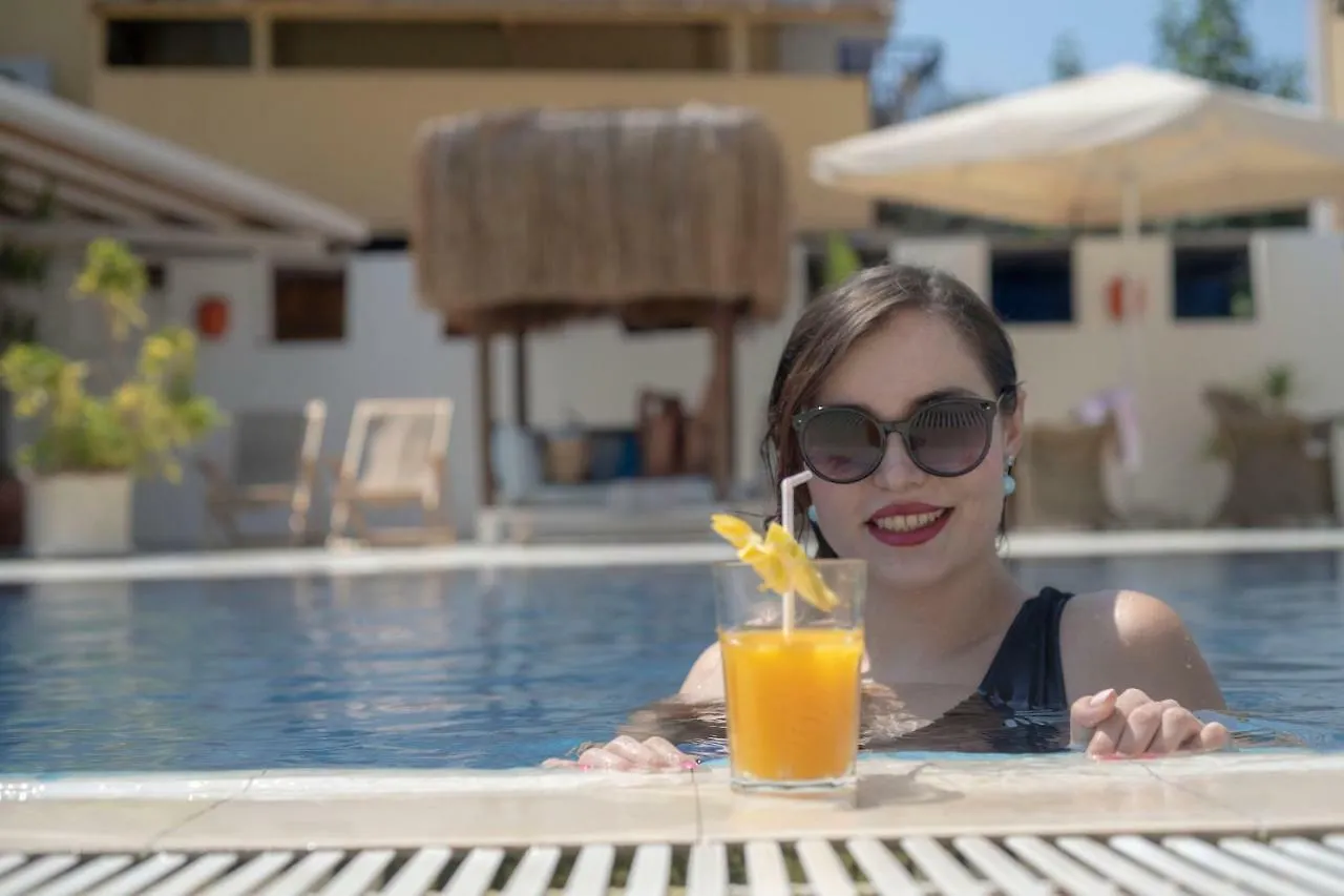S3 Hotels Orange Олудениз